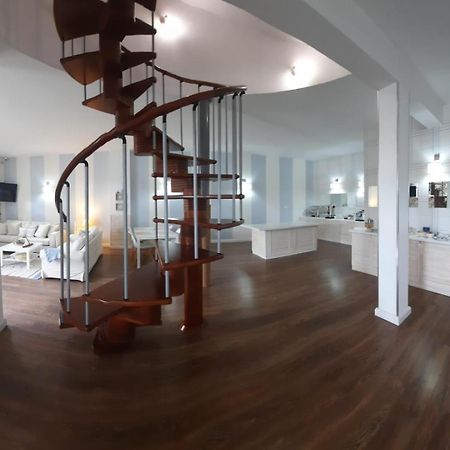 Pokoje Goscinne Villa Plaza Ruciane-Nida Esterno foto