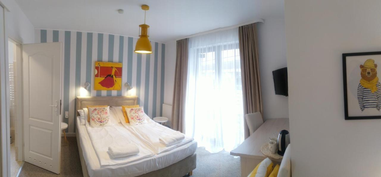 Pokoje Goscinne Villa Plaza Ruciane-Nida Esterno foto